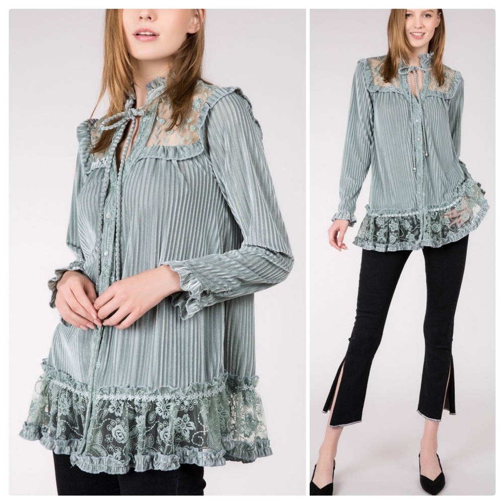 Feminine Feature Velvet Tunic Top - Picture 2 of 9
